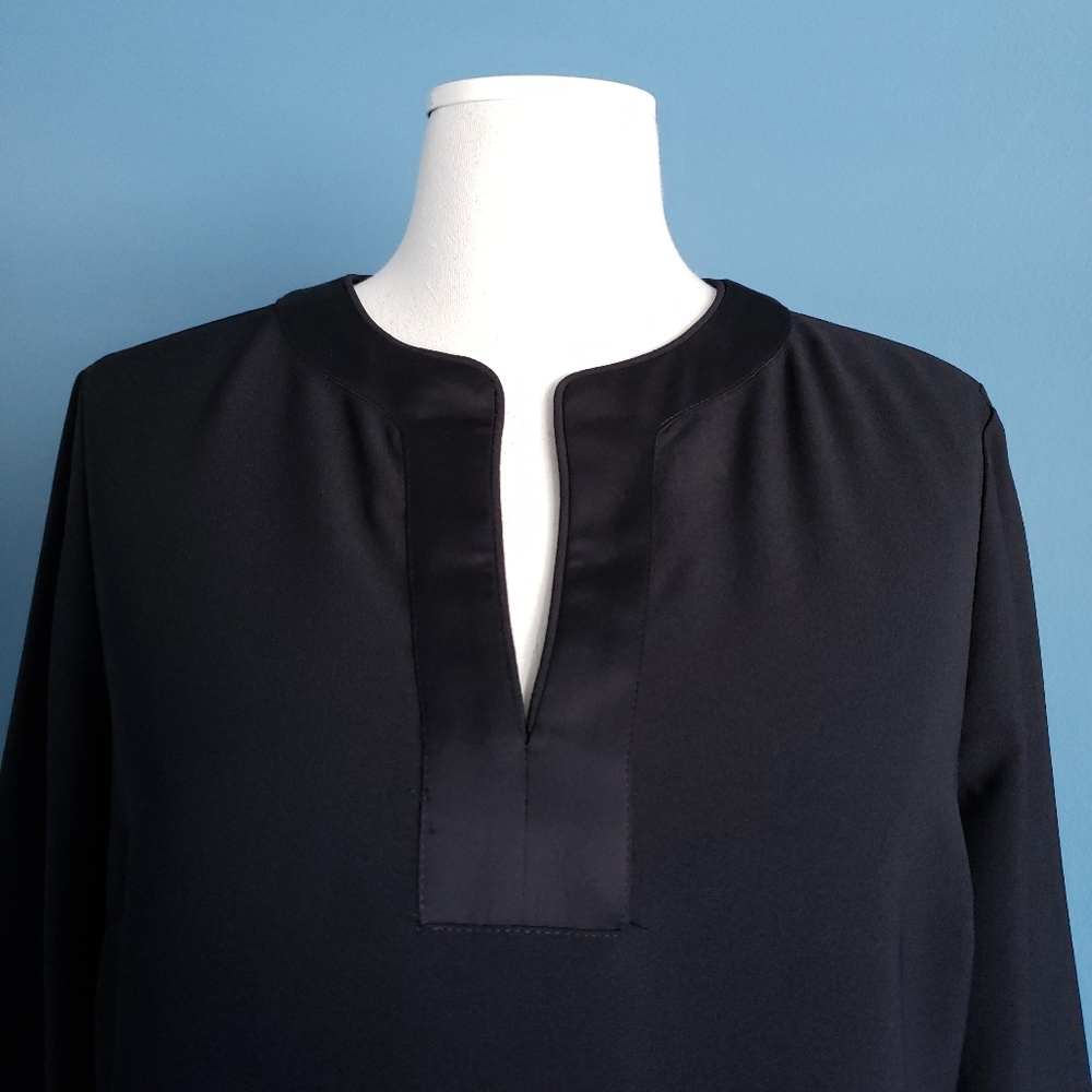 J. Crew V Neck Tunic in Satin-Backed Crepe - Picture 2 of 7